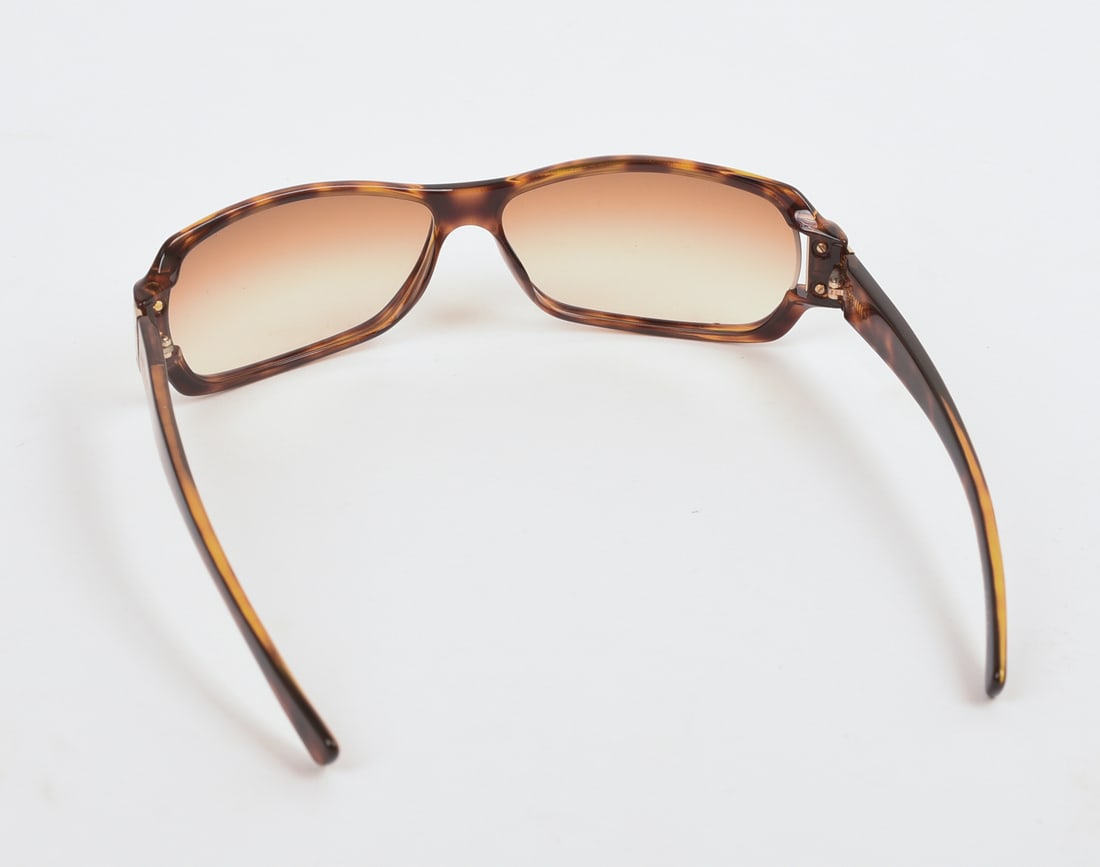 Gucci Sunglasses. - 3