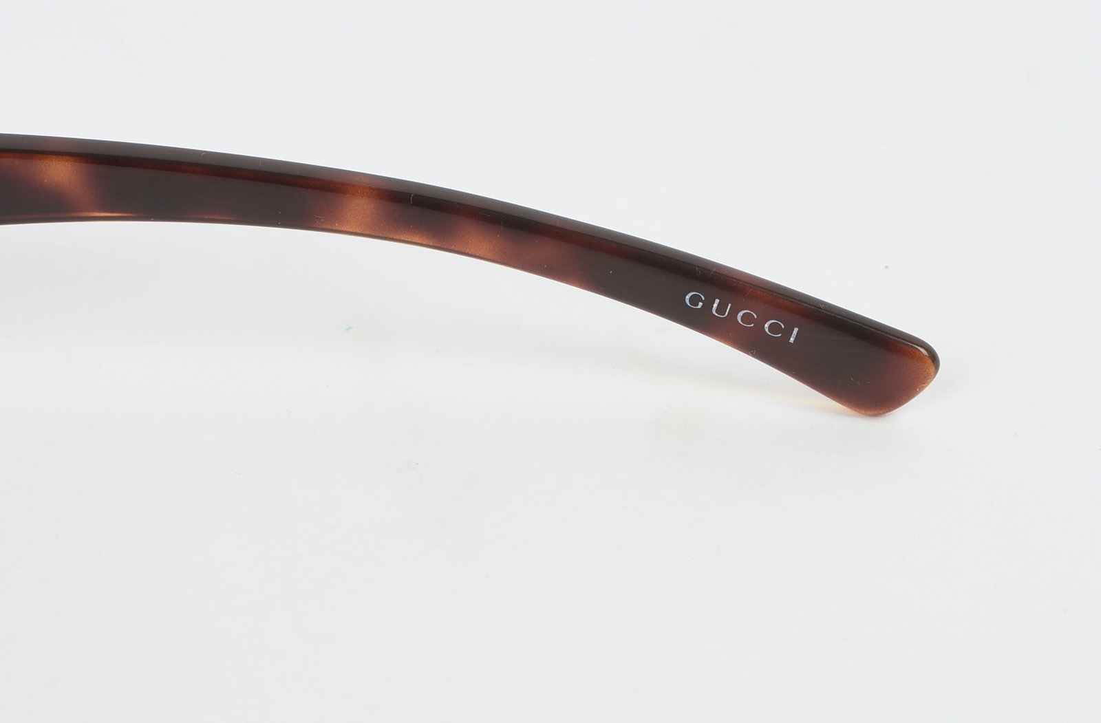 Gucci Sunglasses. - 4