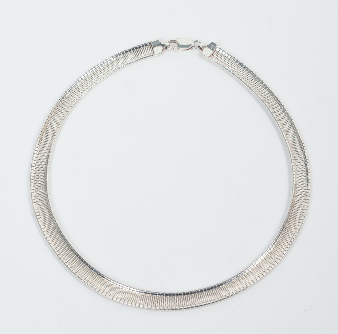 Sterling Silver Necklace. - 2