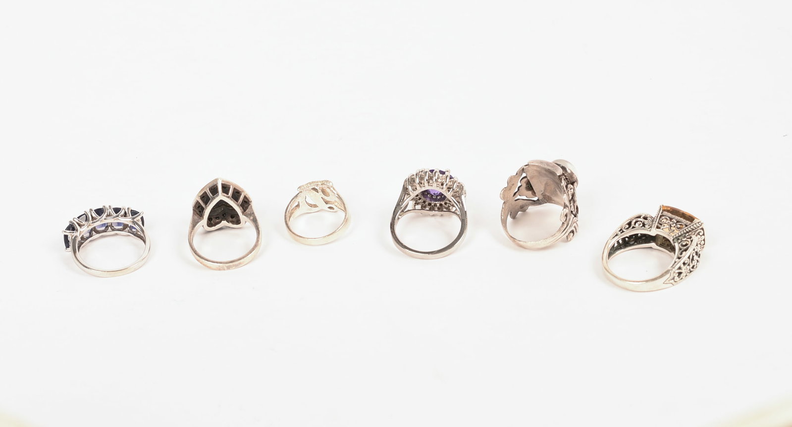 Six Sterling Silver Rings. - 2