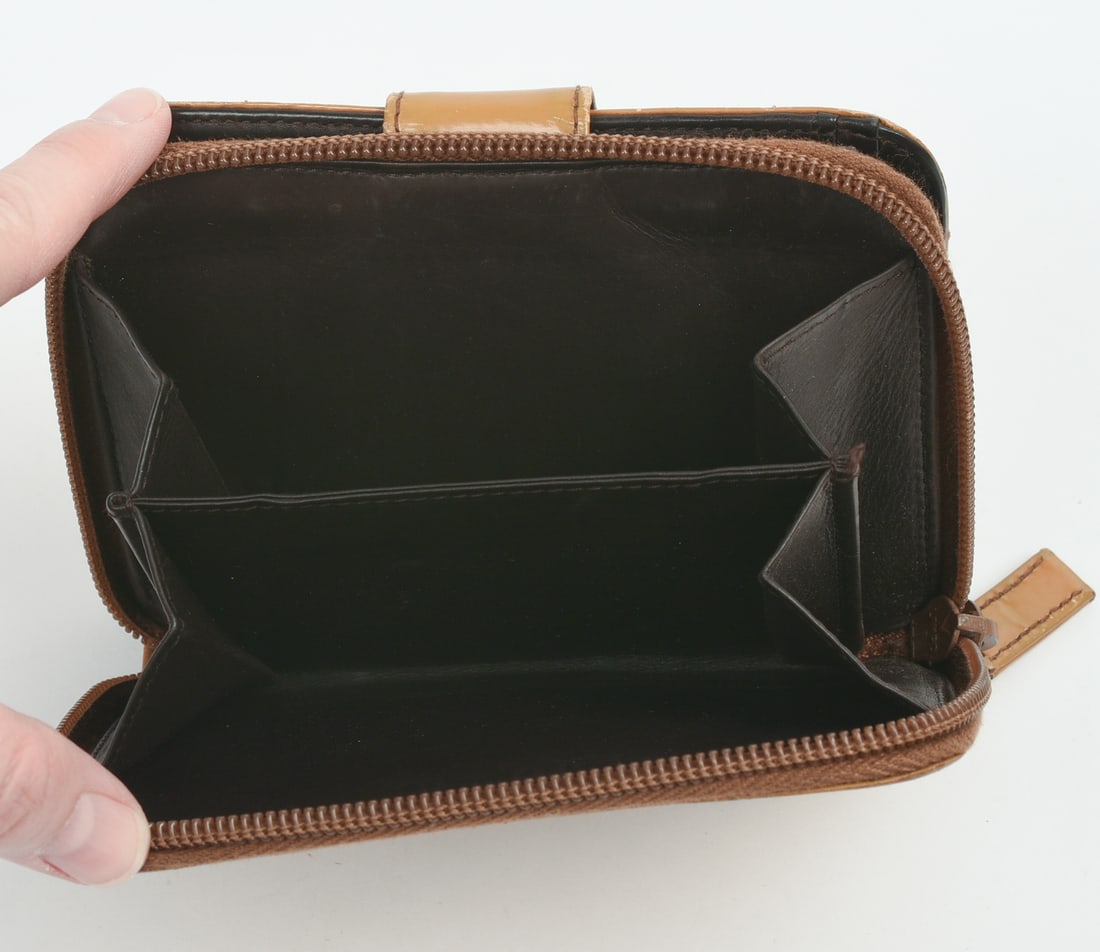 Prada Yellow Vernis Zip Wallet. - 5