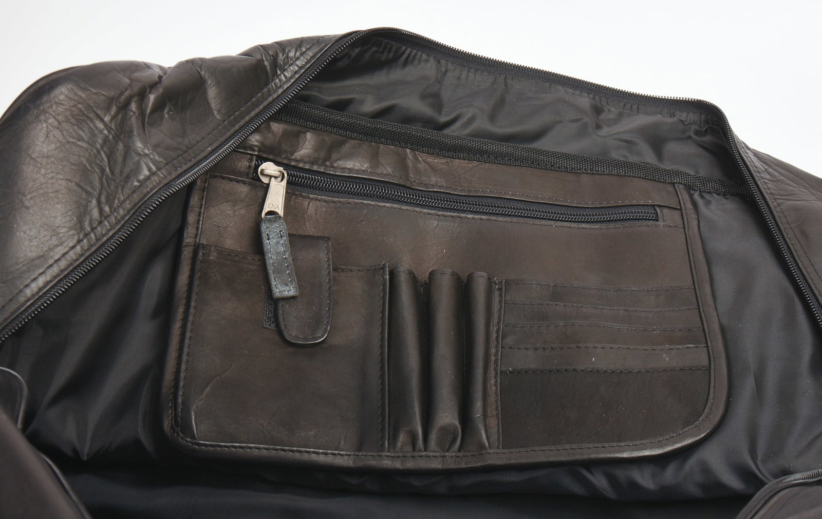 Latico Leather Duffle Bag. - 7