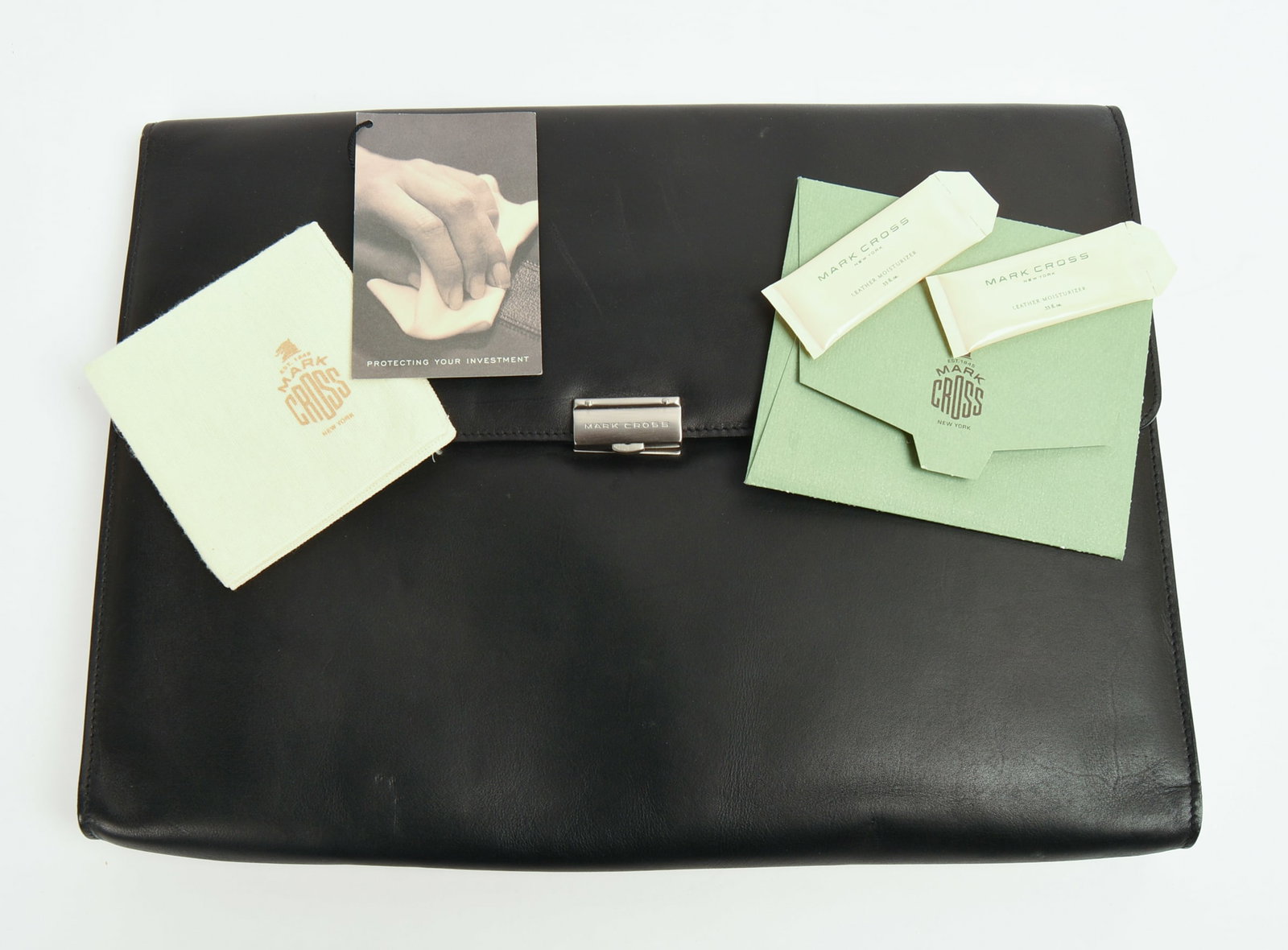 Mark Cross Leather Folio. - 5
