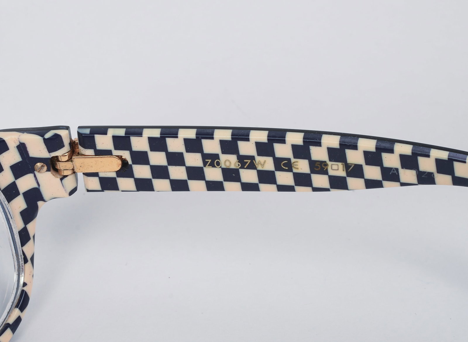 Louis Vuitton Glasses. - 5