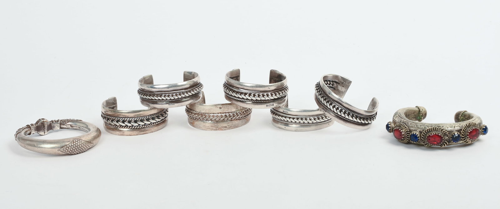 Eight Egyptian Bedouin Cuff Bracelets. - 2