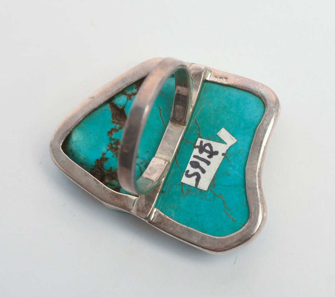 25 Turquoise and Other Sterling Silver Rings. - 11