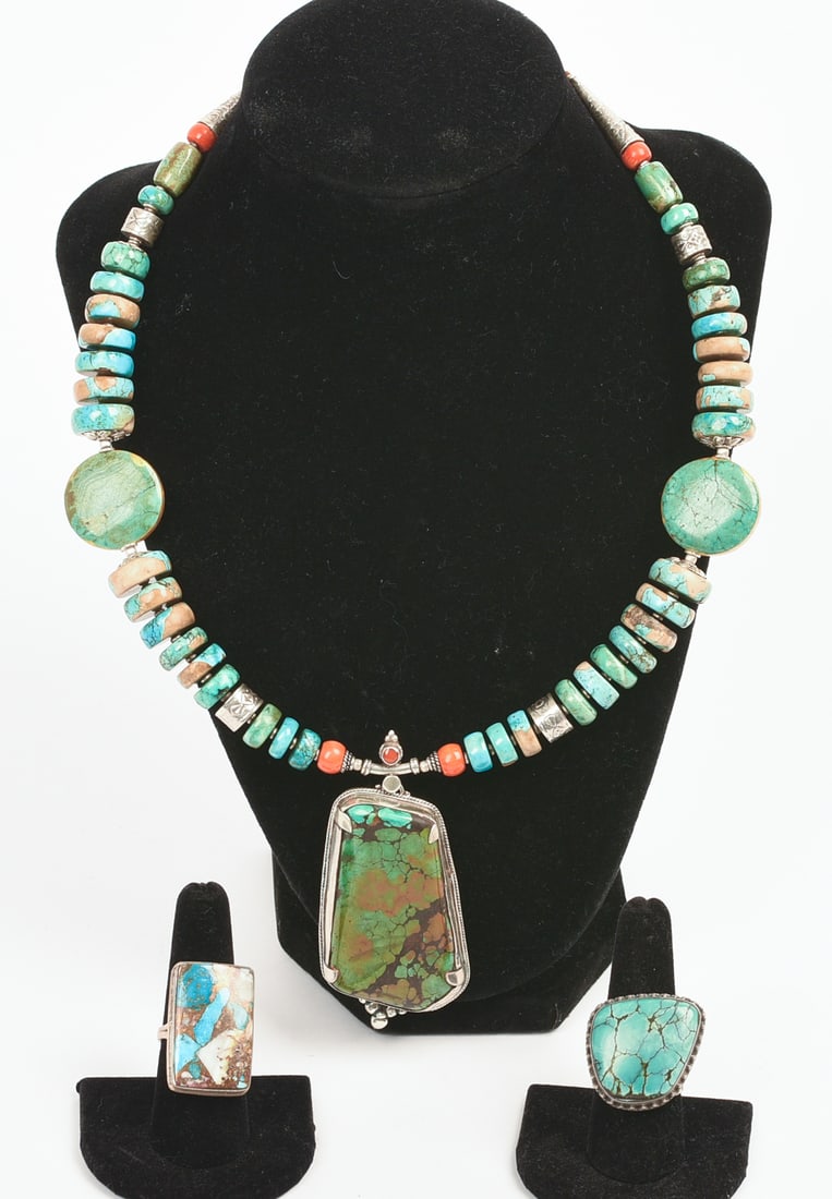 Turquoise Necklace and Two Rings. (1 of 4)