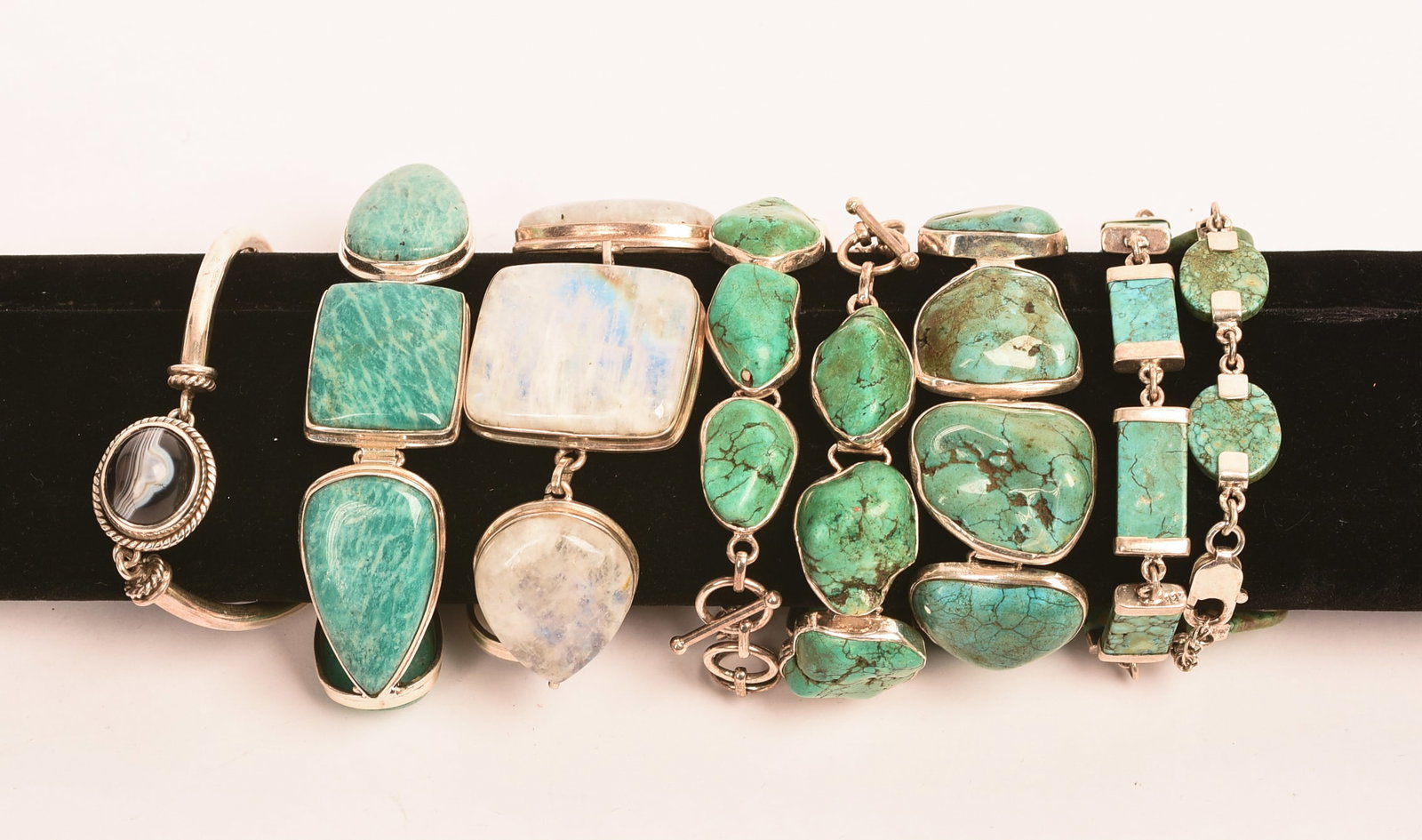 Eight Semi-Precious Stone Bracelets. (1 of 5)