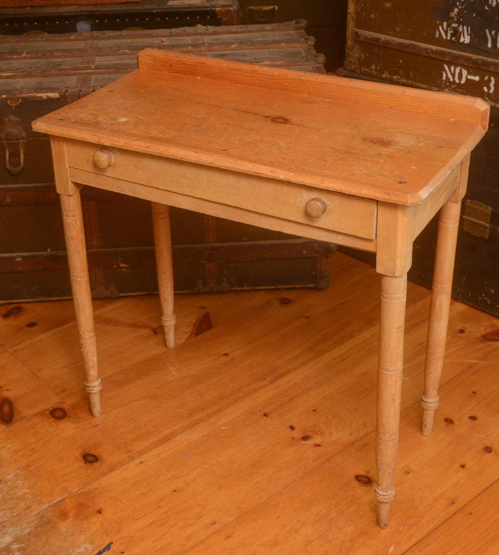 Pine Sheraton Work Table. - 4
