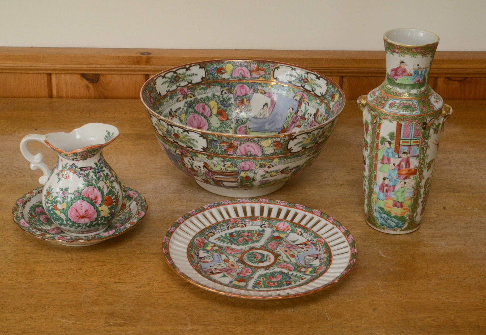 Group of 20th Century Chinese Rose Medallion Wares. (1 of 9)