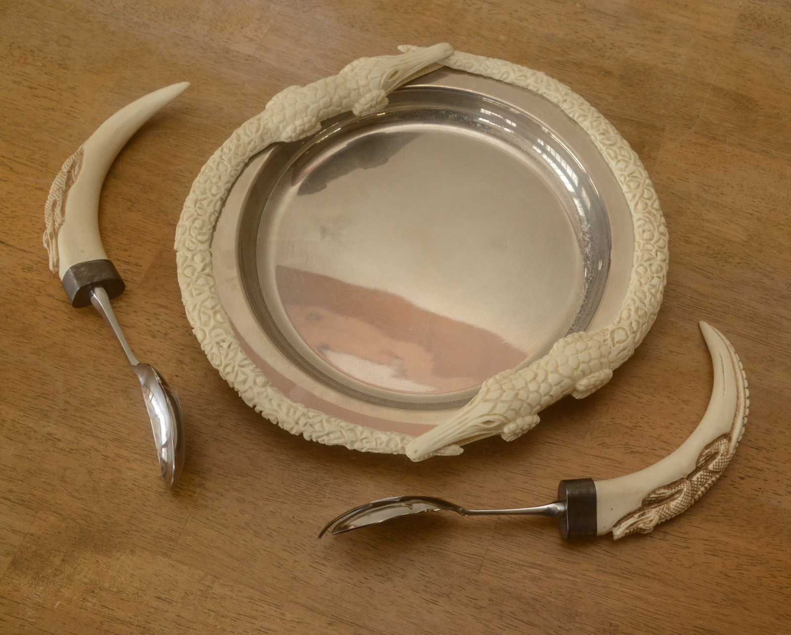 Carved Bone and Silverplate Tray and Serving Set With Alligators (1 of 4)
