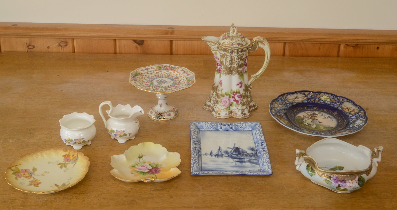 Group of Assorted Ceramics. (1 of 9)
