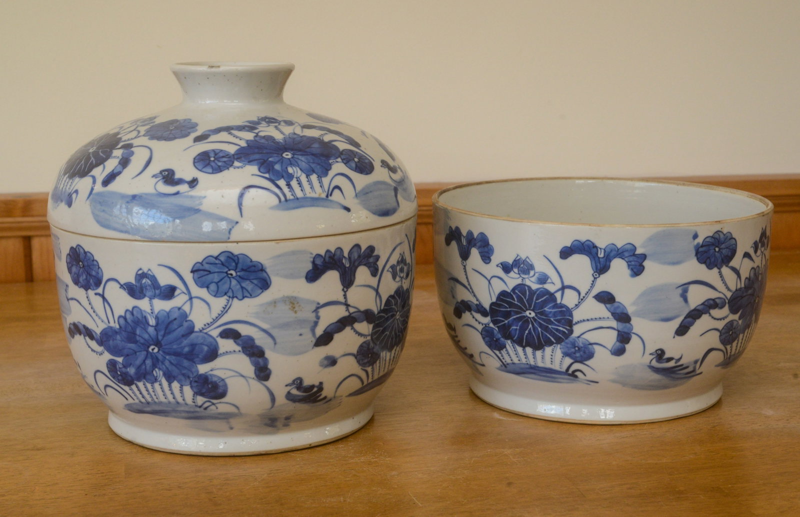 Pair of Chinese Blue and White Bowls. (1 of 3)