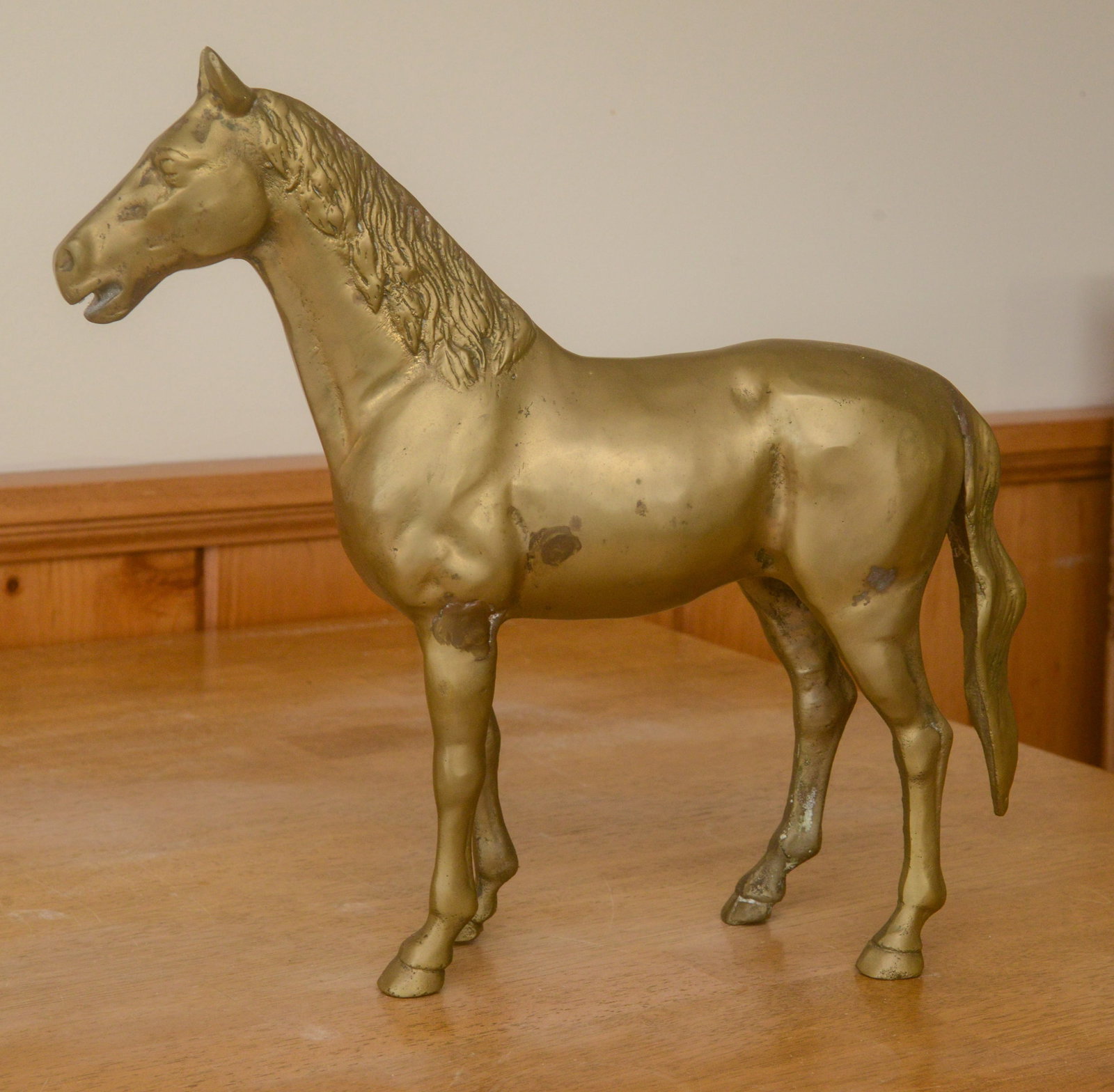 Cast Brass Horse. (1 of 3)