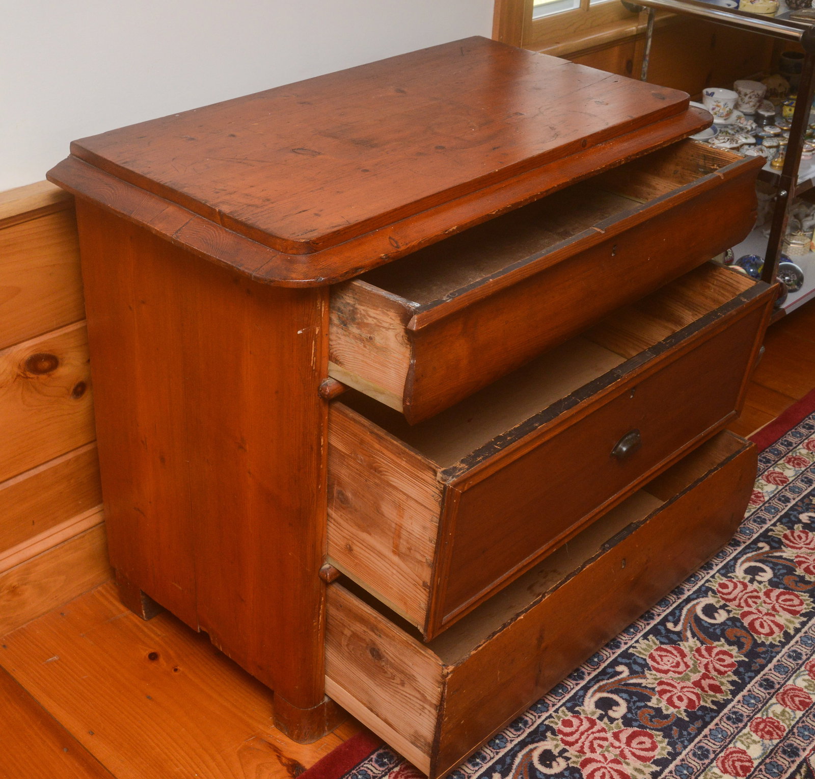 Pine Three Drawer Chest. - 4