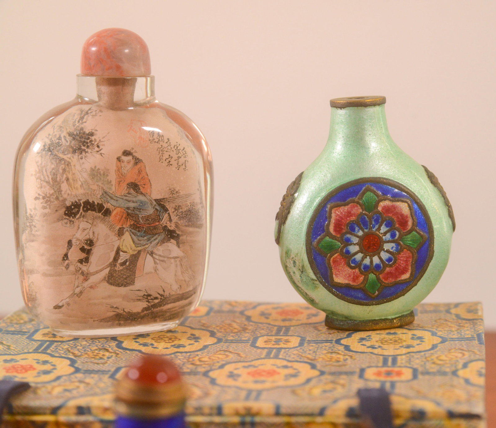 Five Chinese Snuff Bottles. - 2