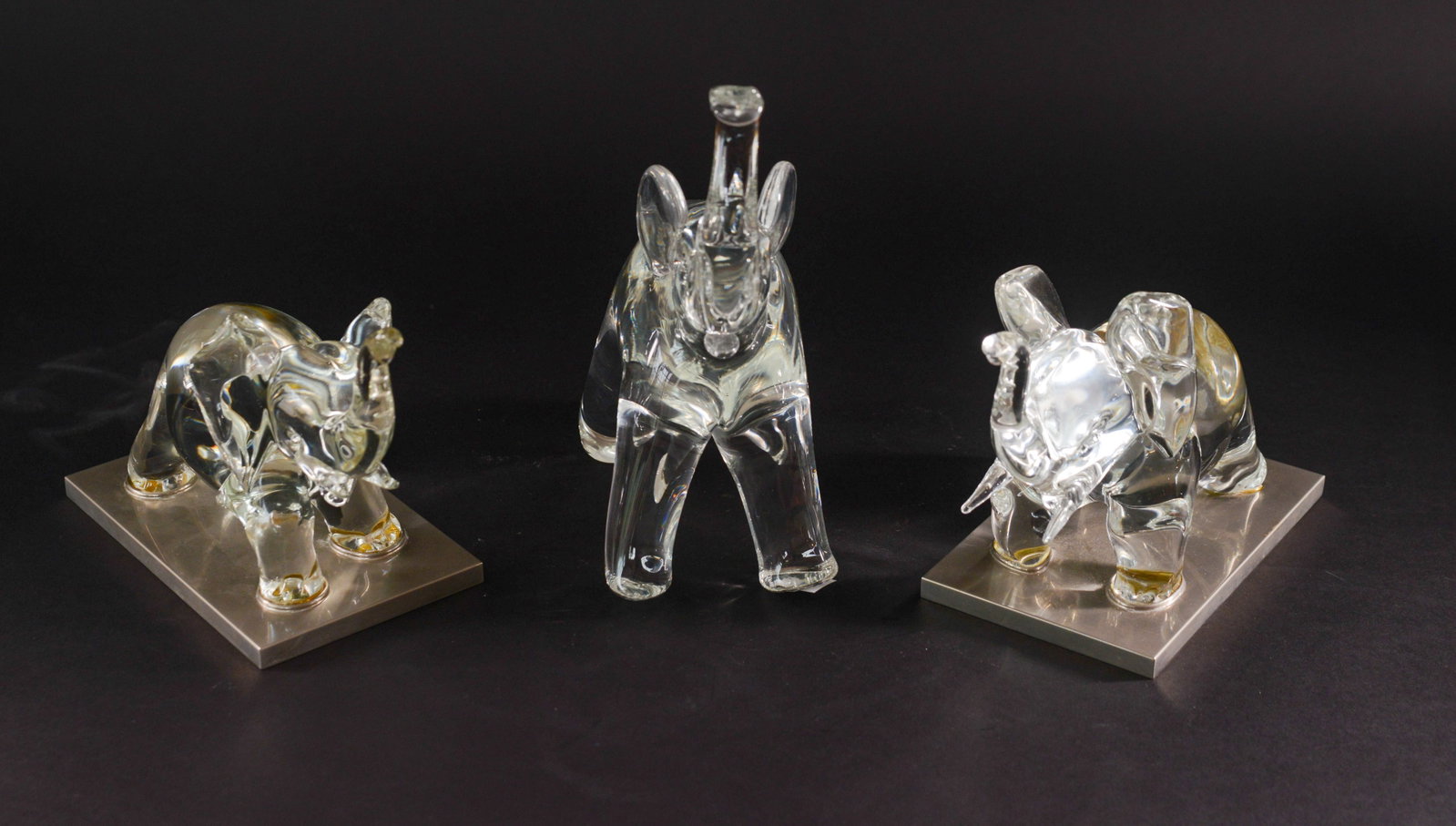 Three Crystal Elephants. - 4