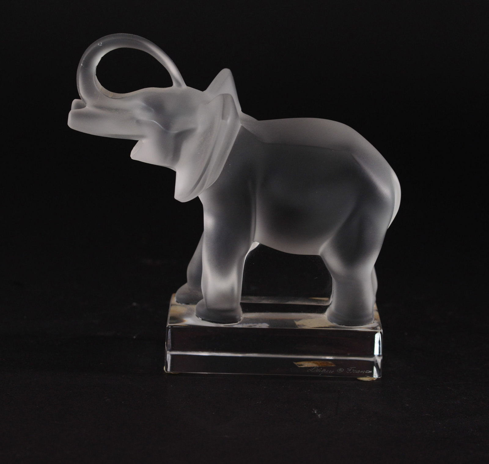 Lalique Crystal Elephant. - 5