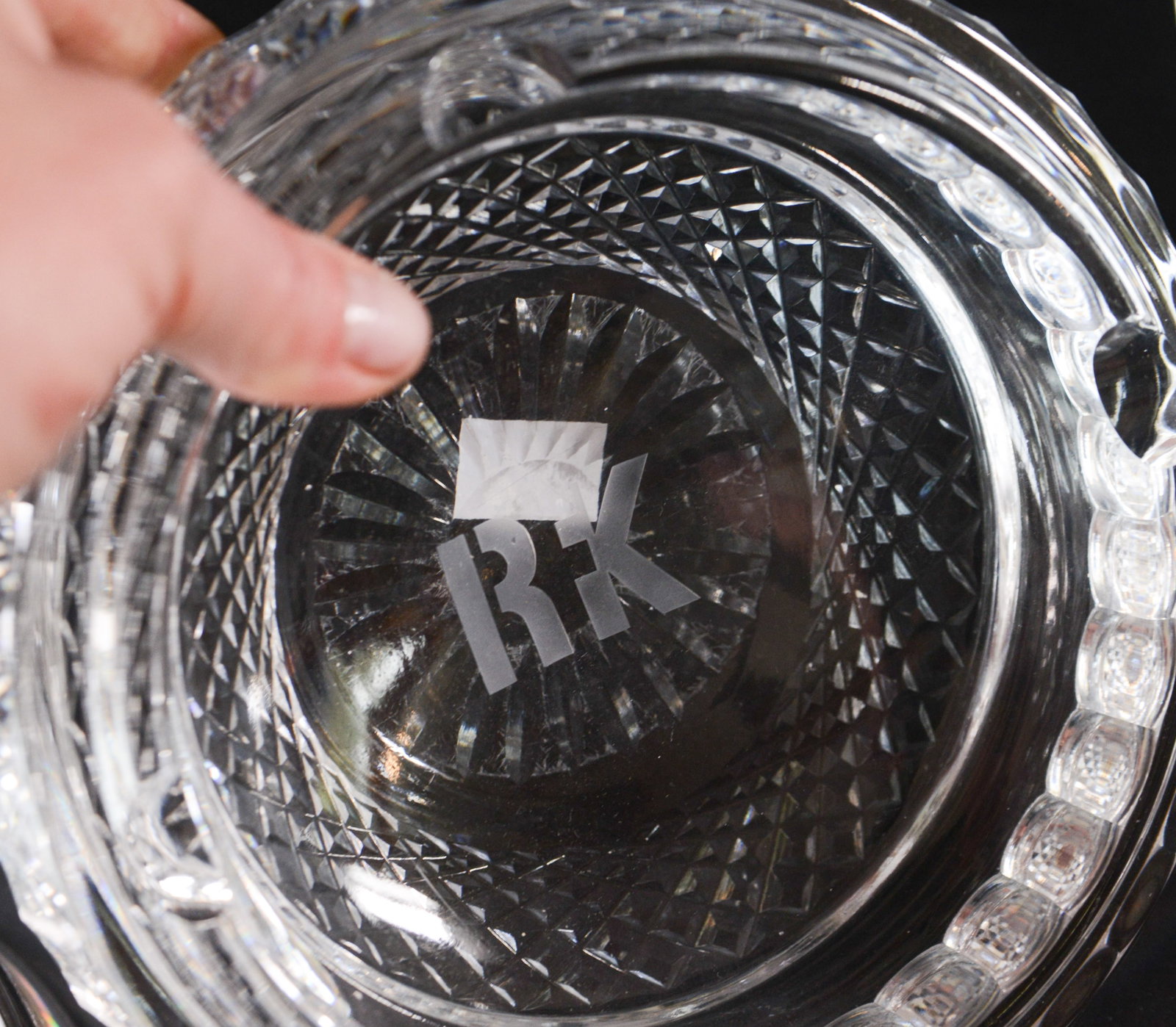 Four Crystal Ashtrays. - 3