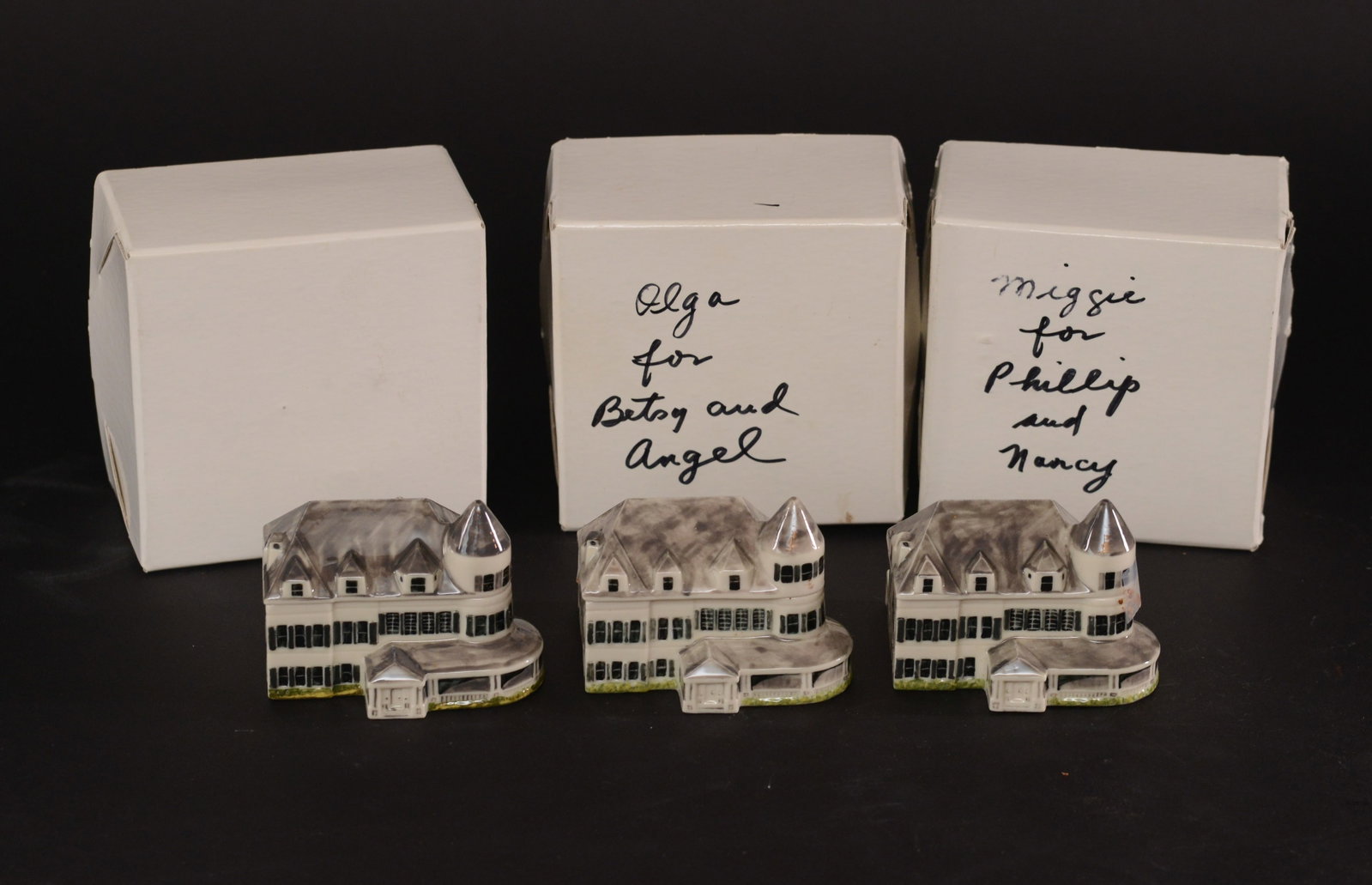 Three Barbara Bush Signed Porcelain Boxes. (1 of 5)
