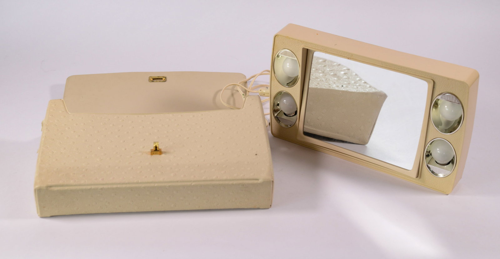 Mirror Go Lightly Portable Mirror.: With original carrying case.