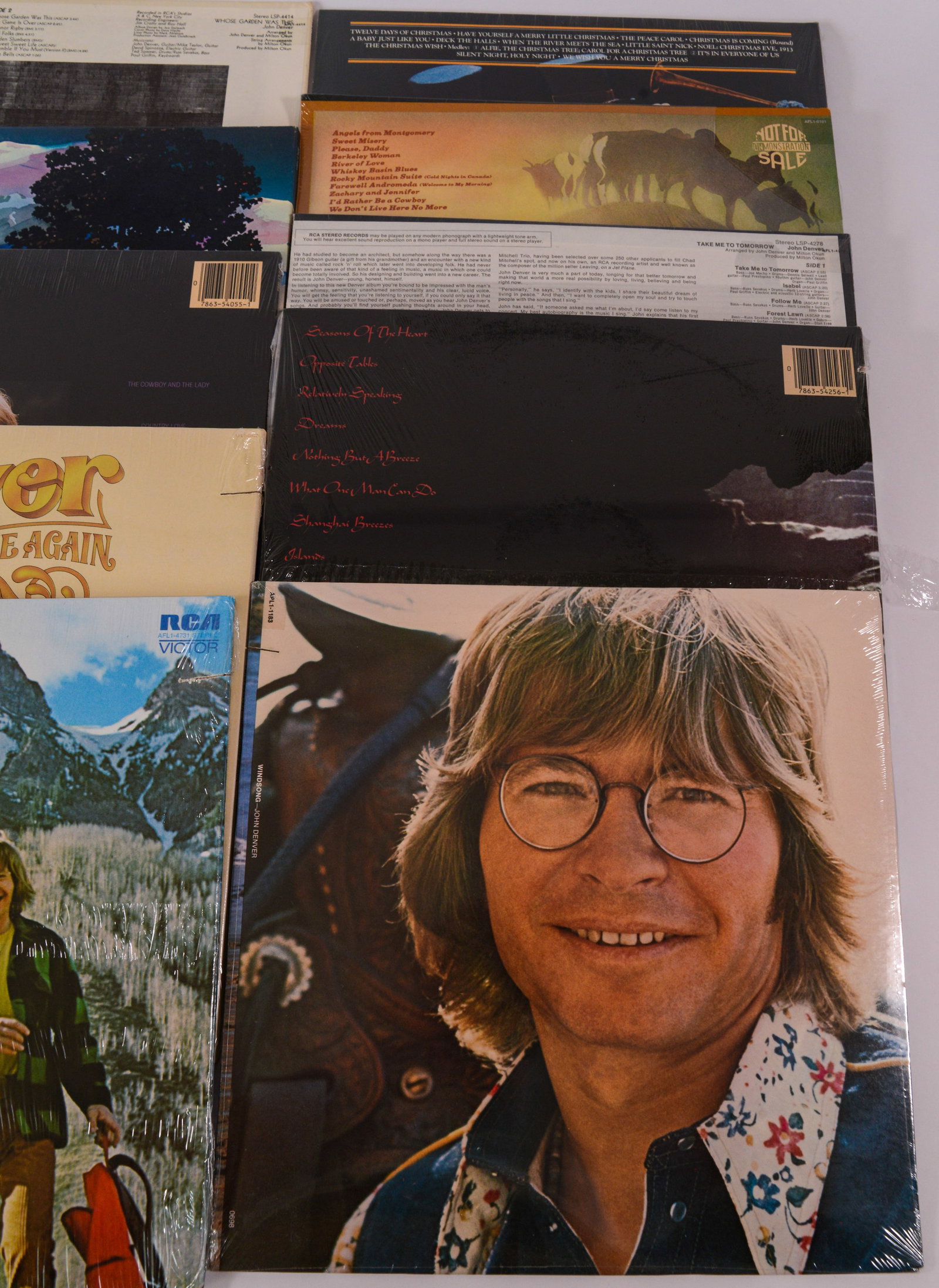 Ten John Denver Records. - 5