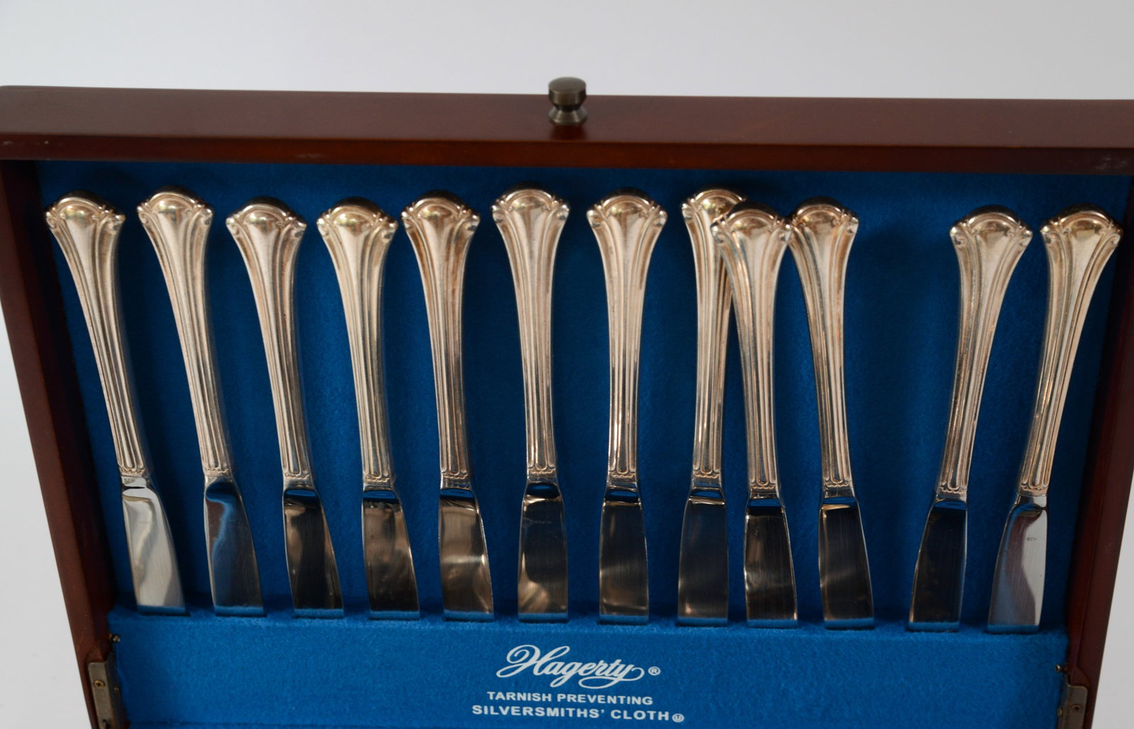 International Deep Silver Flatware Service. - 3