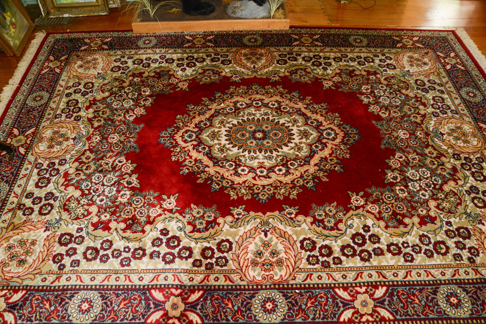 Room Size Wool Oriental Carpet. - 3