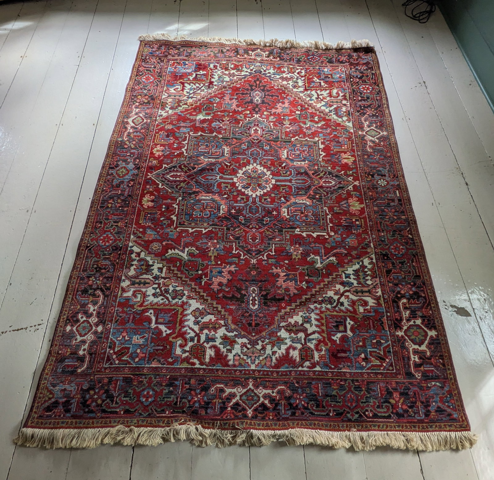Louis de Poortere Oriental Carpet.: 8 feet 2 inches by 6 feet.