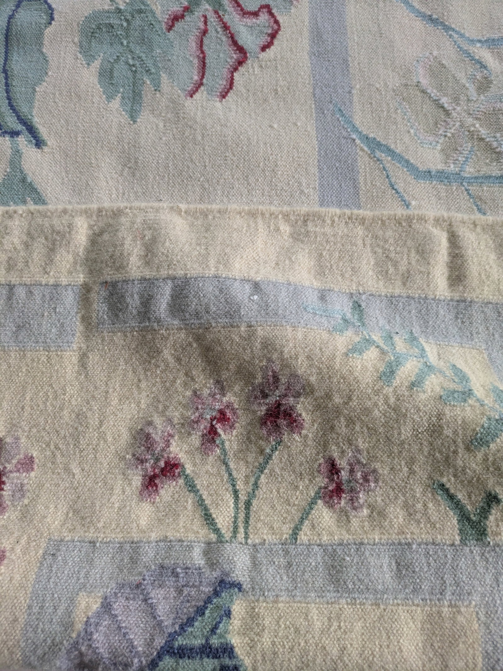 Needlepoint Carpet. - 2