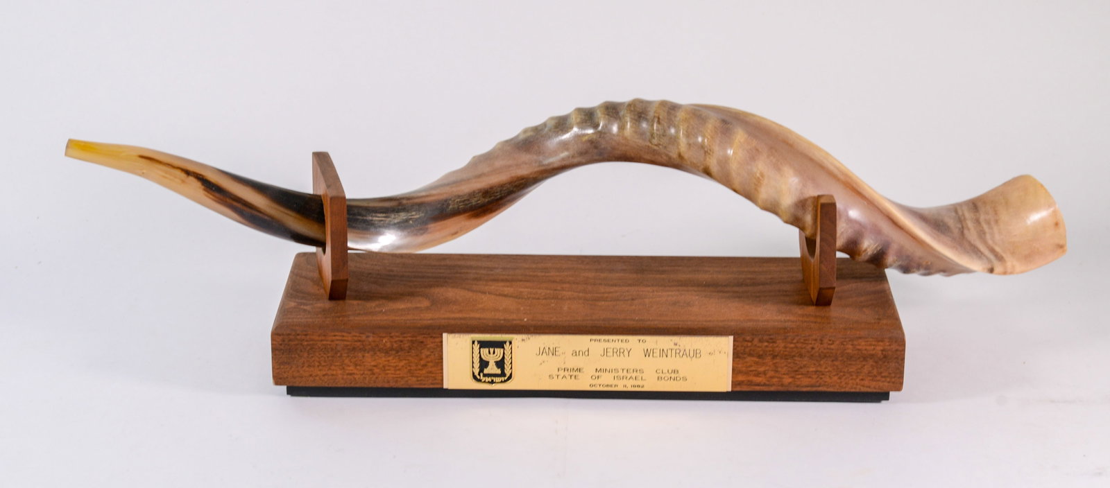 Jane & Jerry Weintraub's Presentation Shofar.: Presented by Prime Minister Club, State of Israel Bonds, 1962. Length 29 inches.