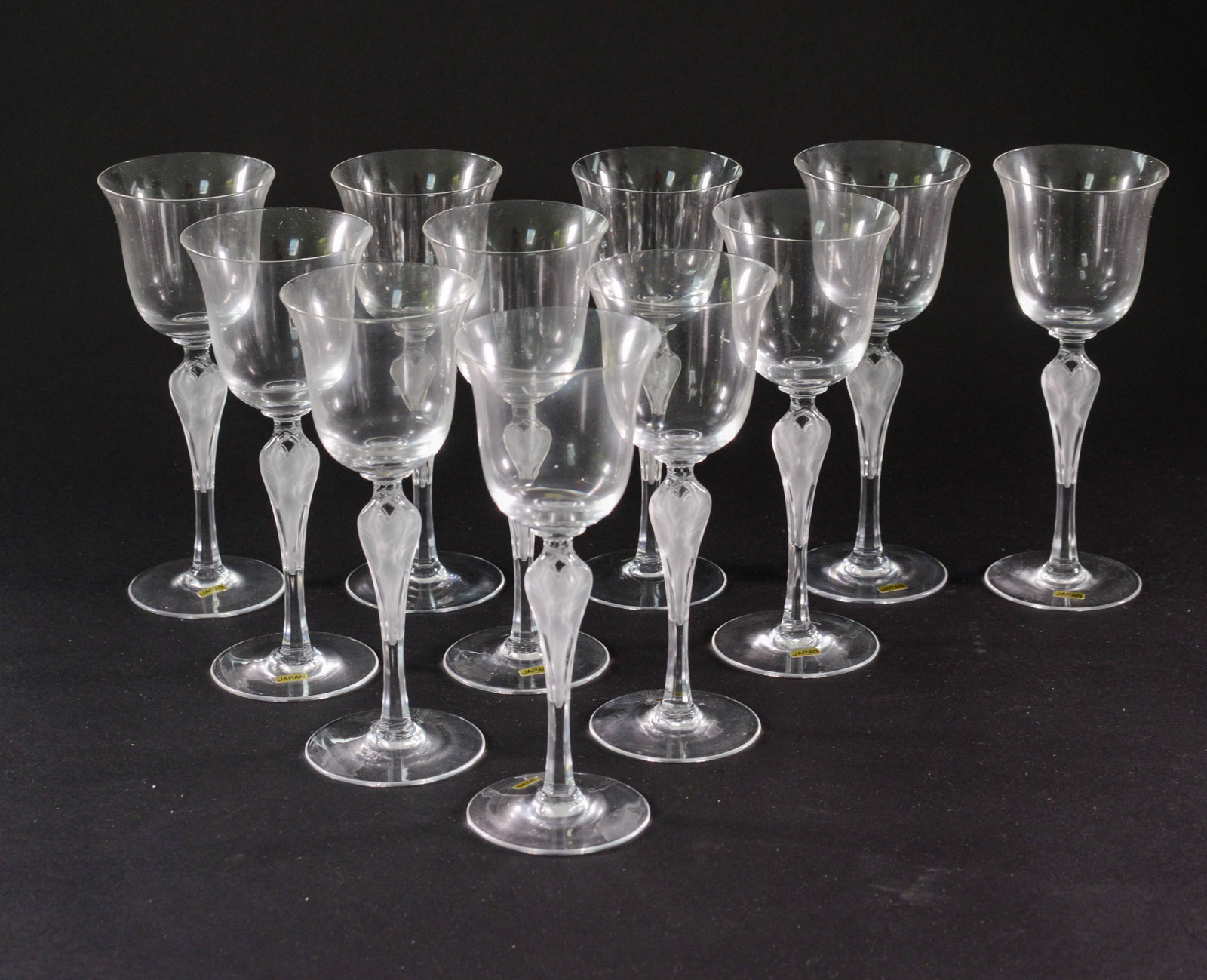 Eleven Igor Carl Faberge Pavlova Crystal Wine Glasses. (1 of 4)
