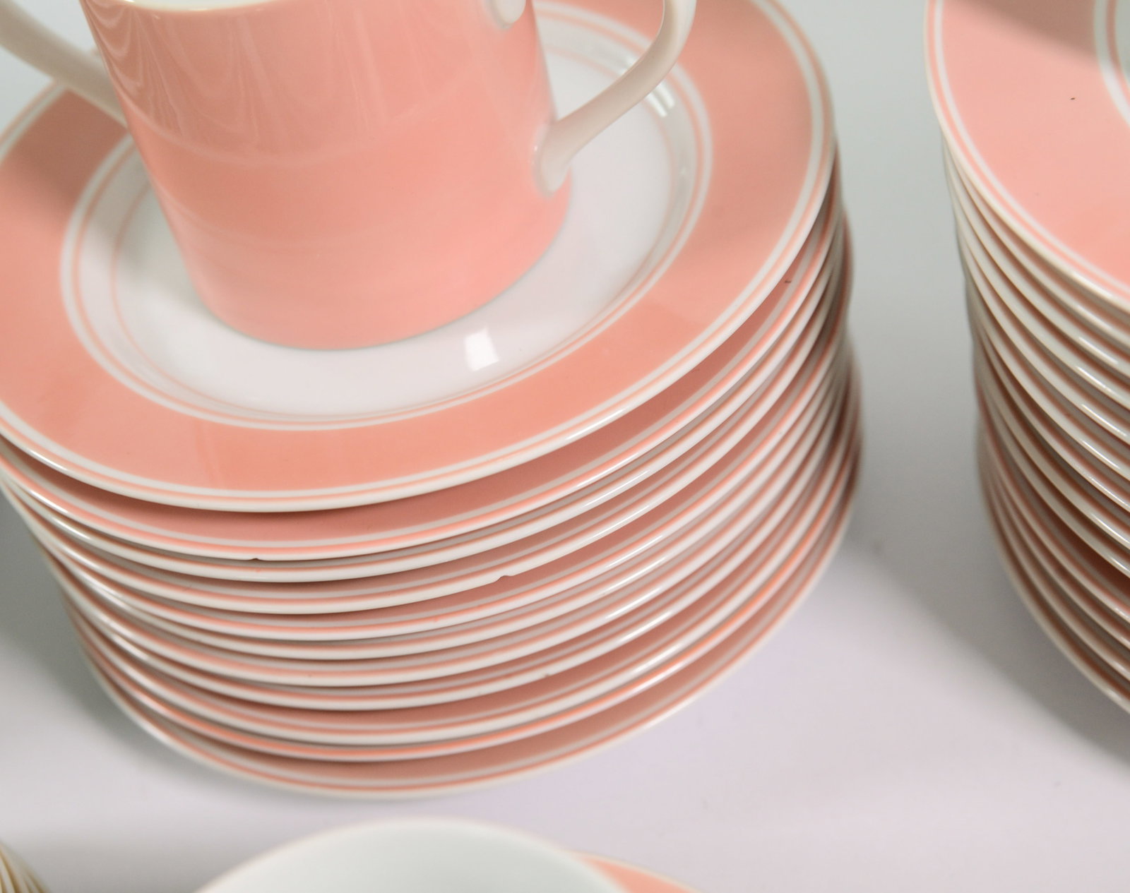Fitz & Floyd Part Tea Service. - 7