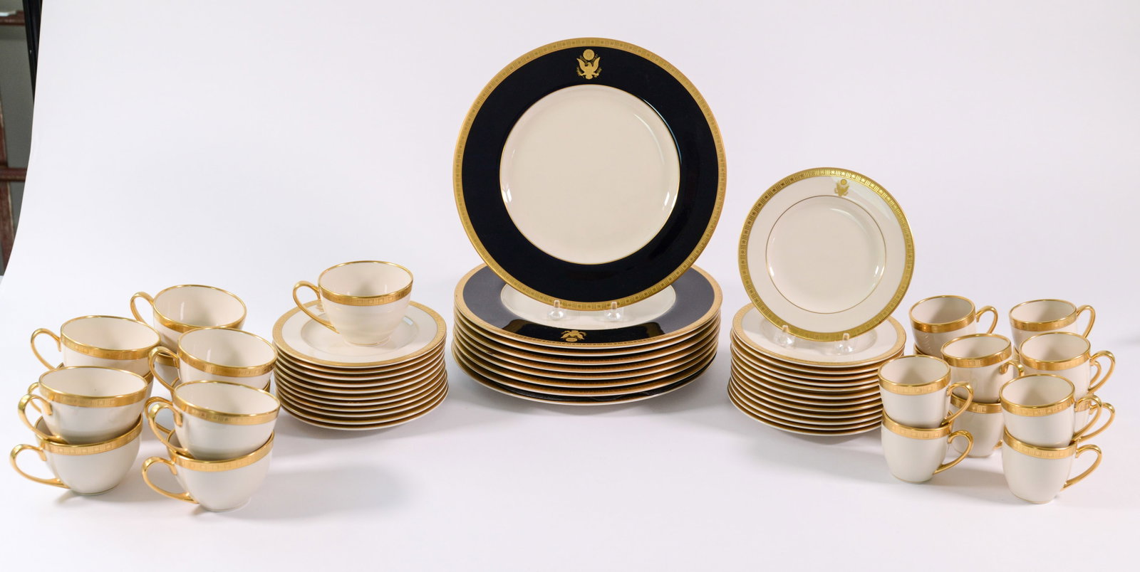 Pickard Presidential Porcelain. (1 of 5)
