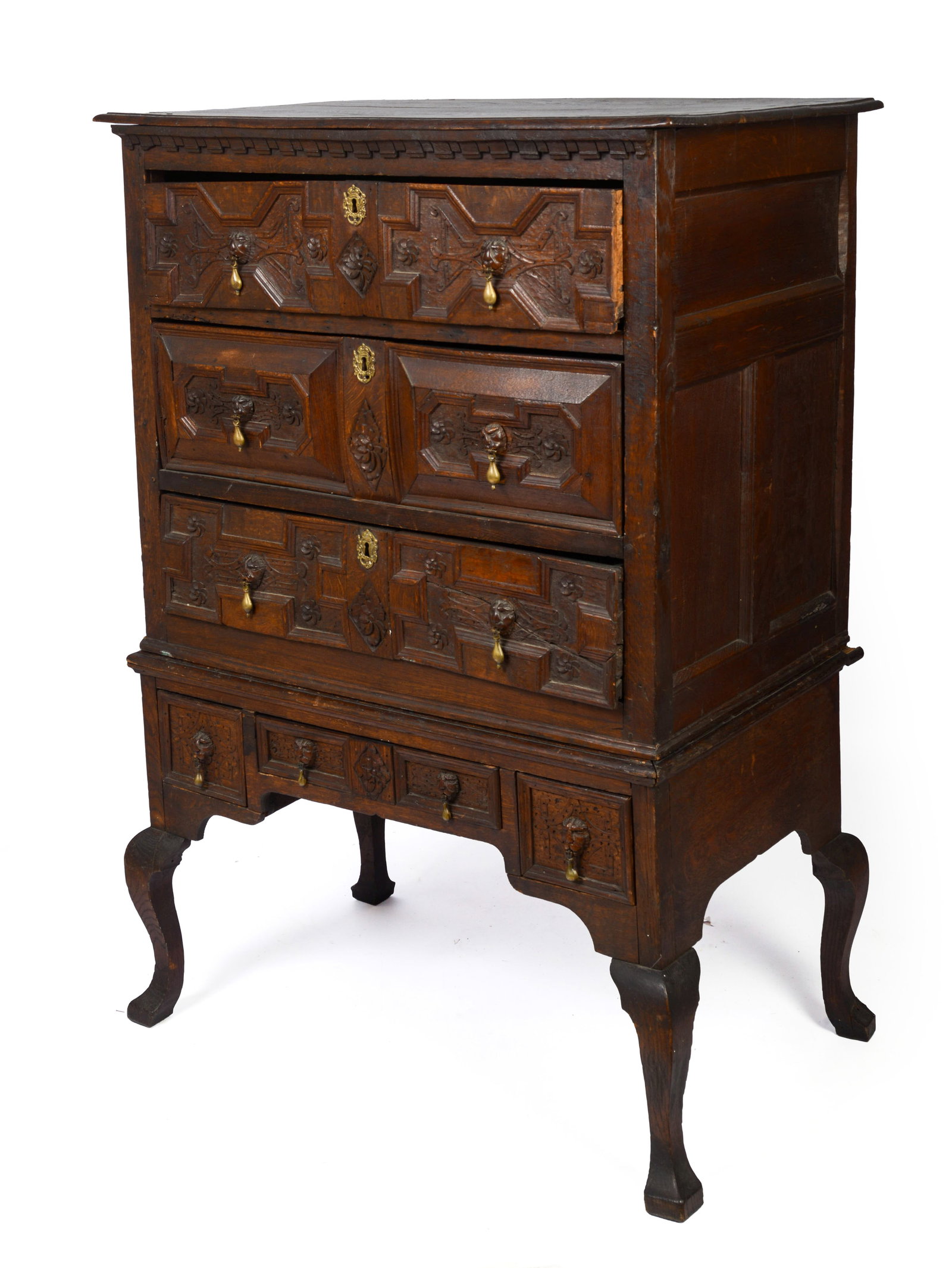 18th Century Jacobean Carved Oak Highboy.: Height 57.5 inches, width 36.5 inches, depth 22 inches.