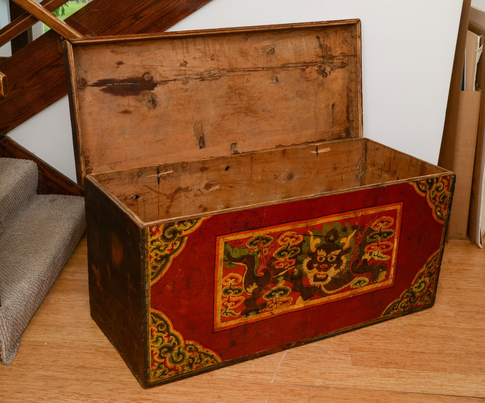 Large Tibetan Hand Painted Trunk. - 2