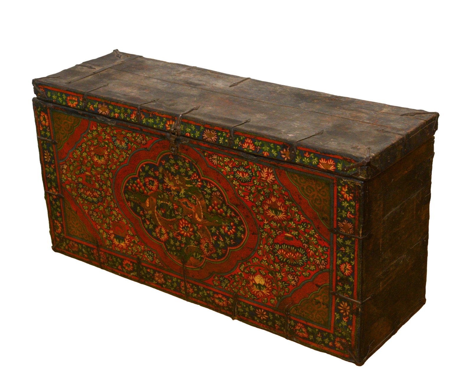 Asian Painted Trunk With Dragon.: 23 x 46 x 15 inches.