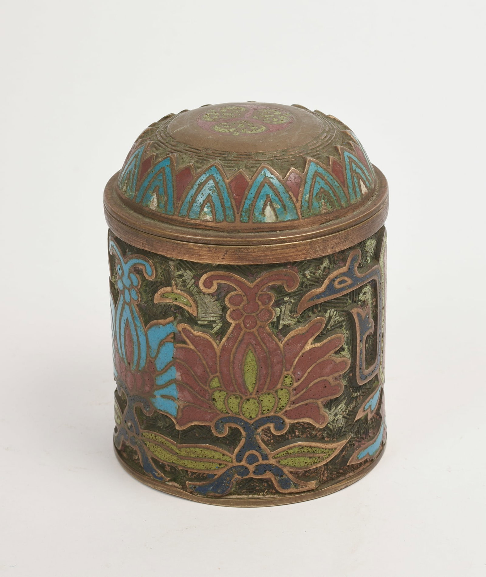 19th C Chinese Champleve Covered Box. - 6