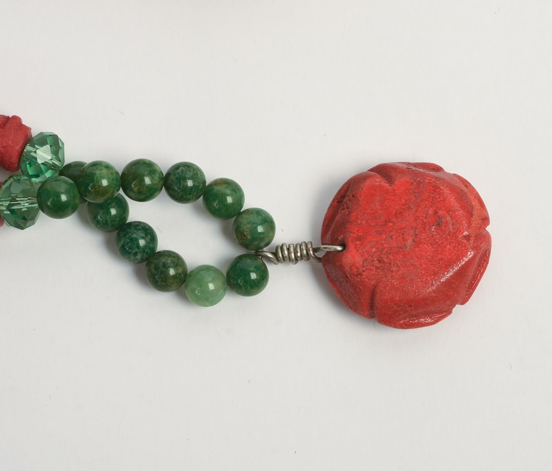 Two Chinese Beaded Necklaces. - 4