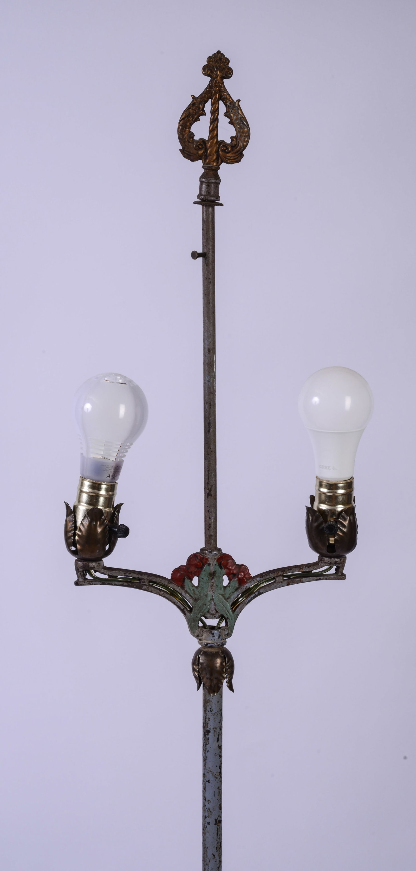 Art Deco Floor Lamp. - 2