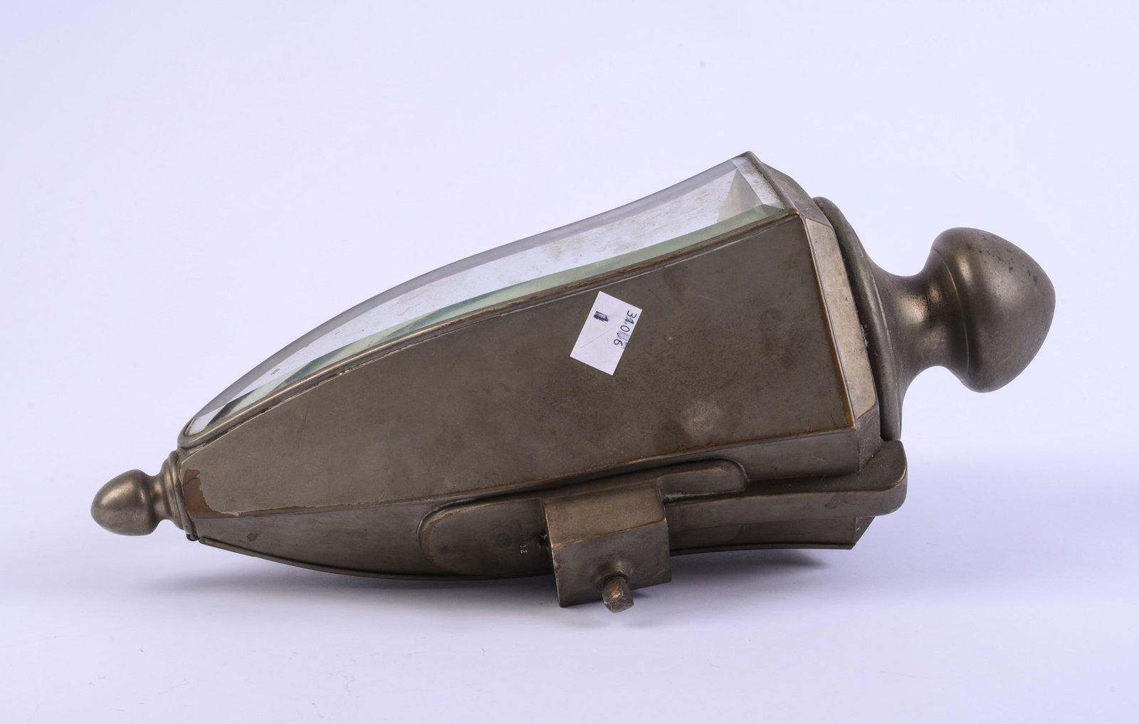 E-Arrow Motor Co. Lantern. - 3