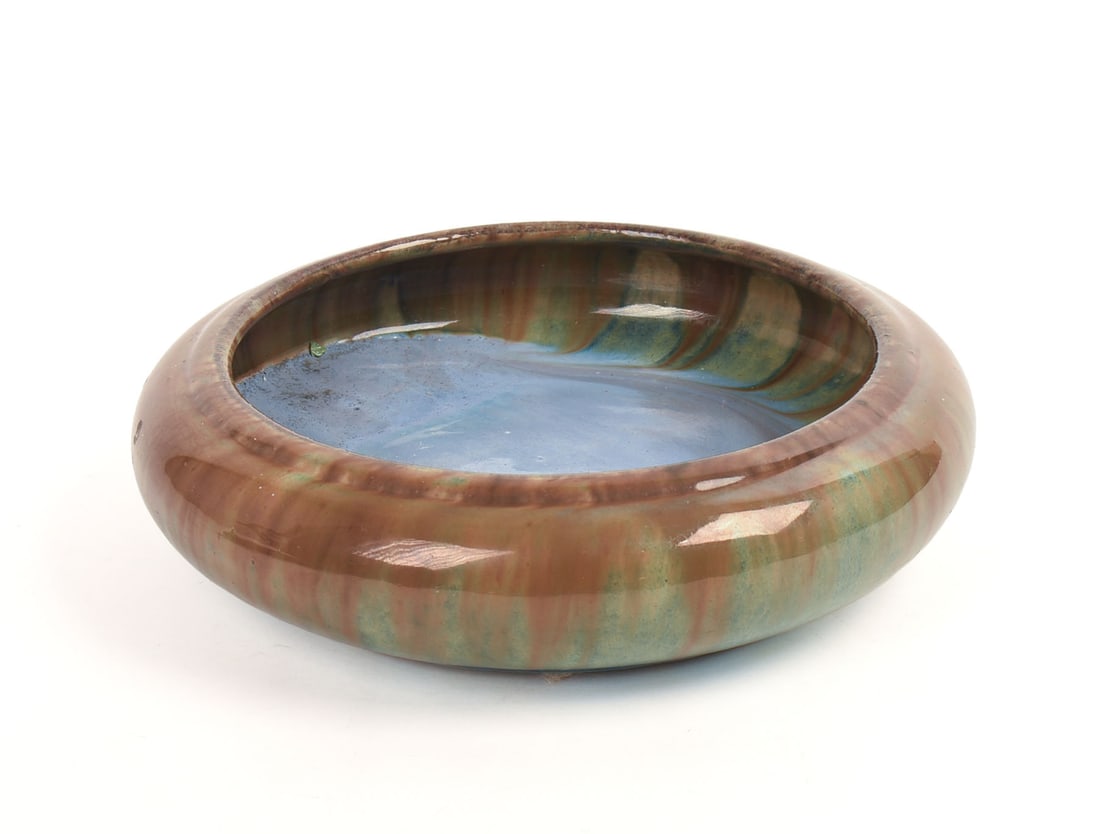Fulper Art Pottery Bowl: Fulper mark, diameter 9 inches, good condition.