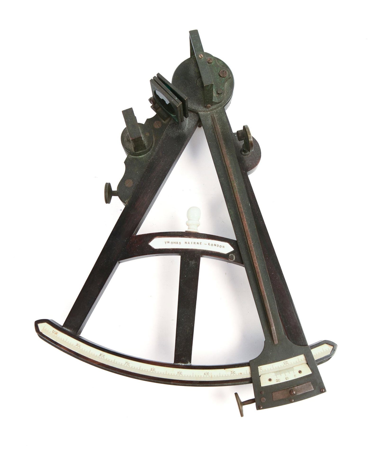 Thomas Nairne London Cased Sextant.: 11 x 9.5 inches. Good condition.