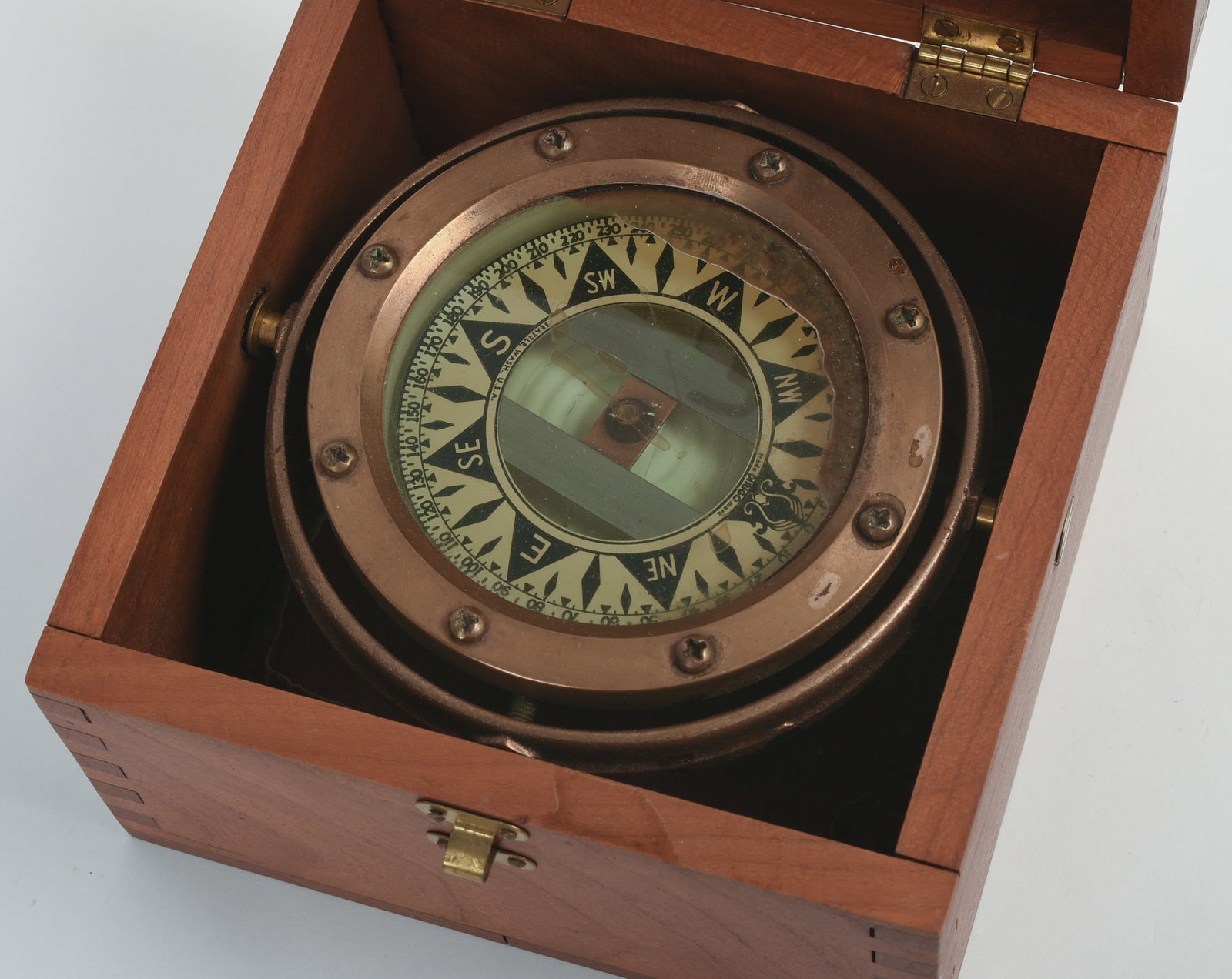 Dirigo Gimbaled Ship's Compass. - 2