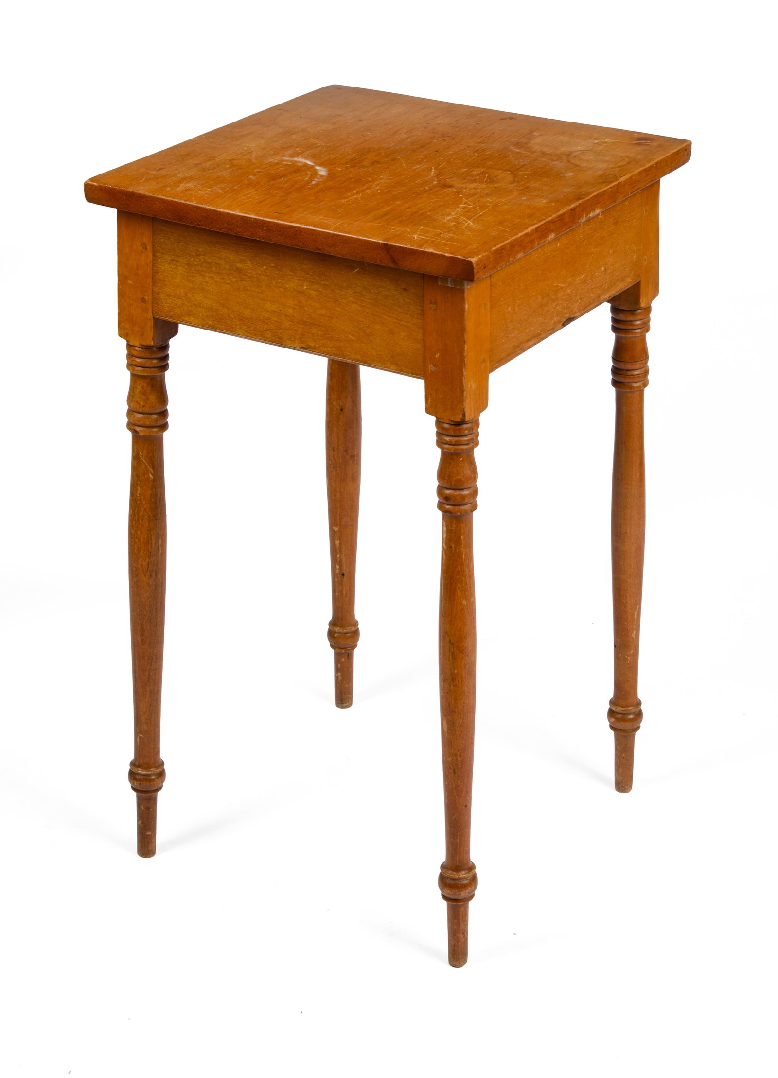 PENNSYLVANIA FEDERAL SPLAY LEG STAND.: Maple, height 31.5 inches, width 18 inches, depth 17.75 inches. Some scratches to top.