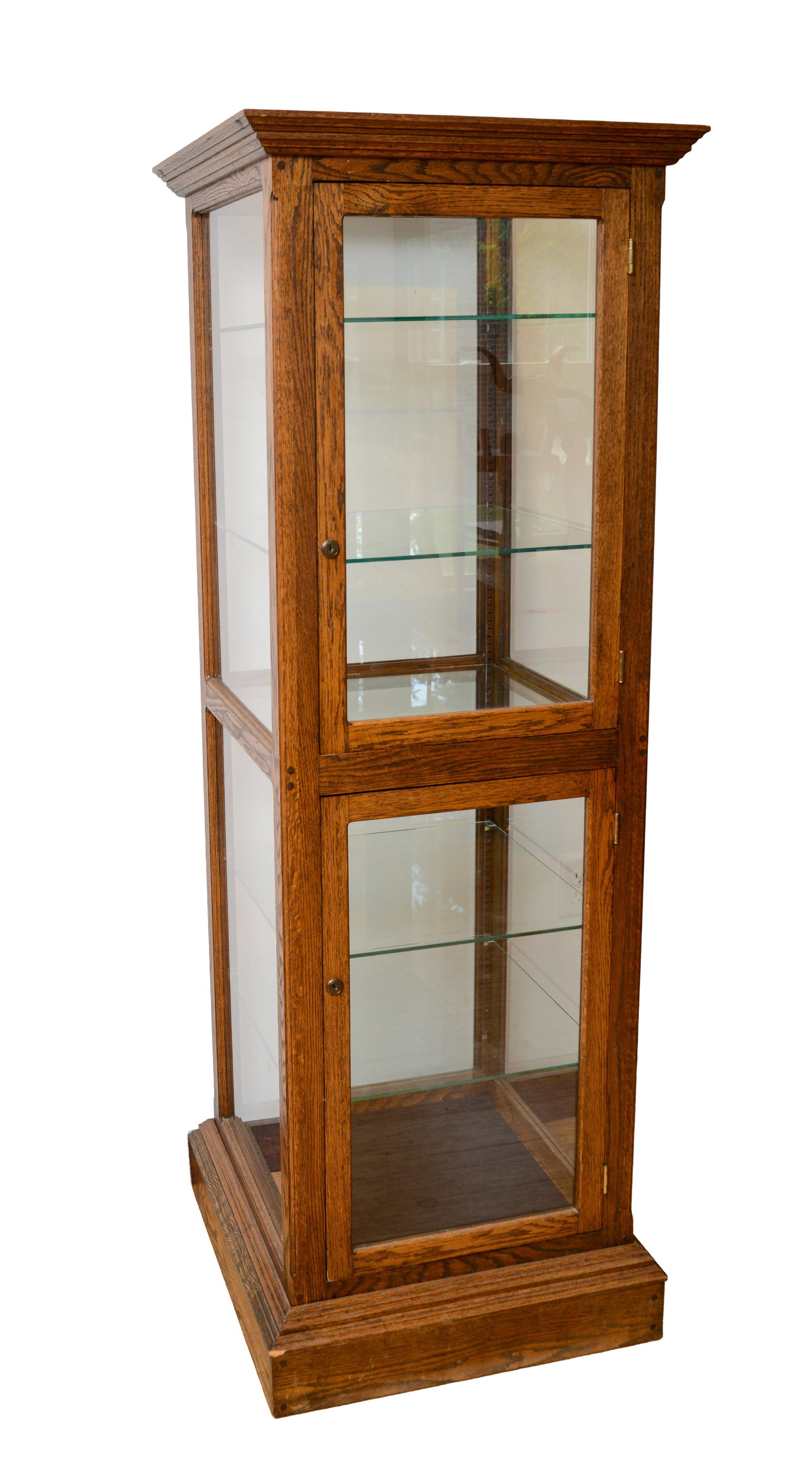 OAK DISPLAY CASE. (1 of 1)