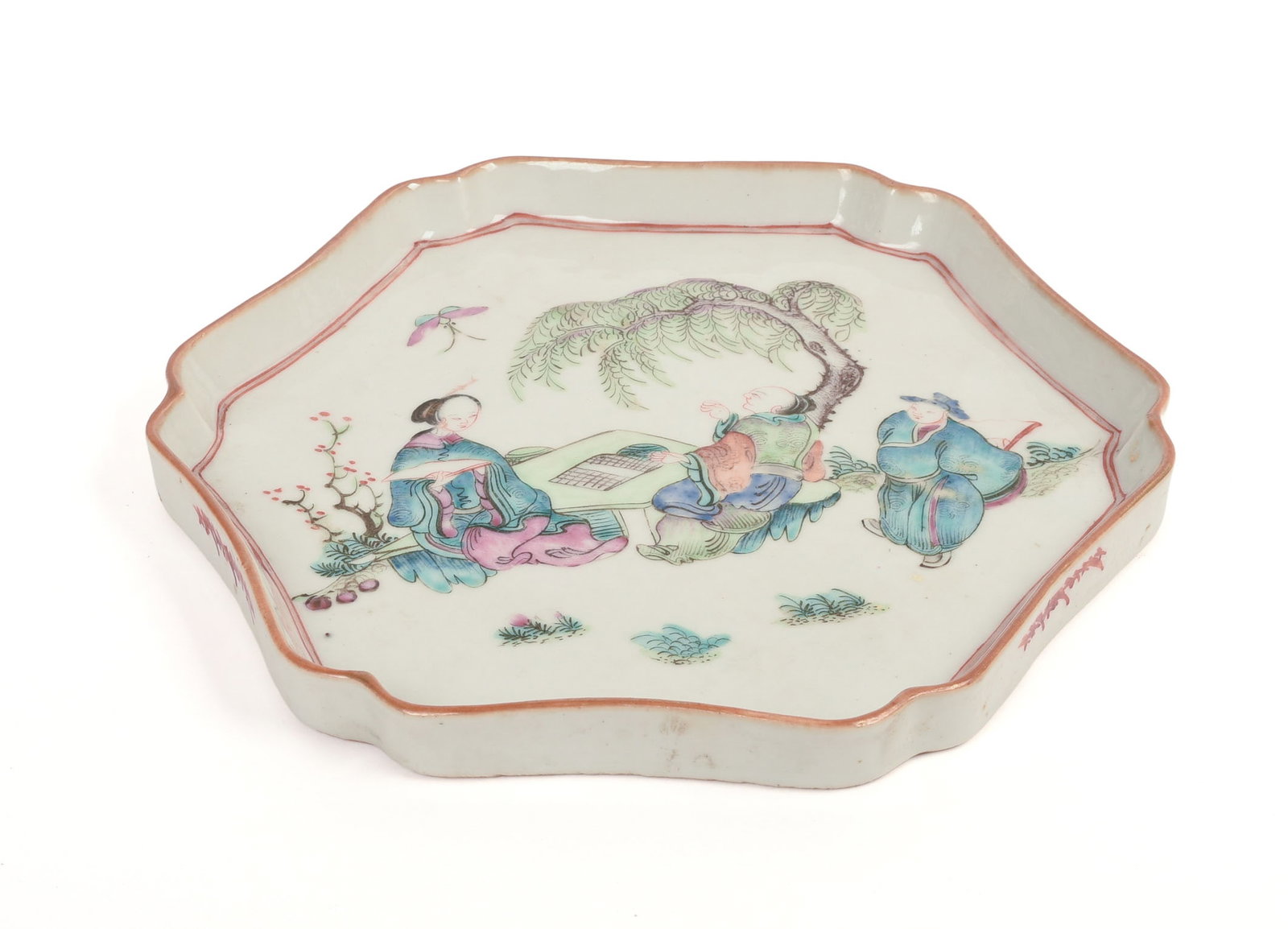19TH CENTURY CHINESE FAMILLE ROSE TRAY.: Depicting figures playing Go under a willow tree. Width 10 inches.