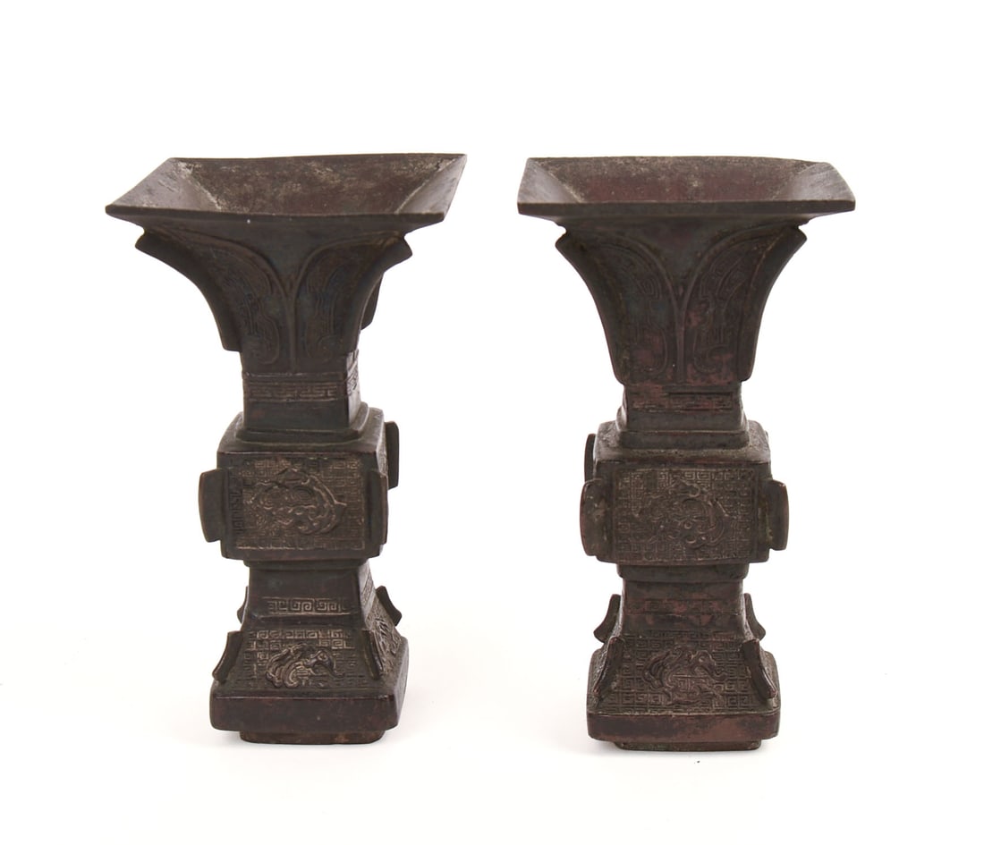 PAIR OF CHINESE MINIATURE ARCHAISTIC 'GU' SHAPED BRONZE VASES. (1 of 4)