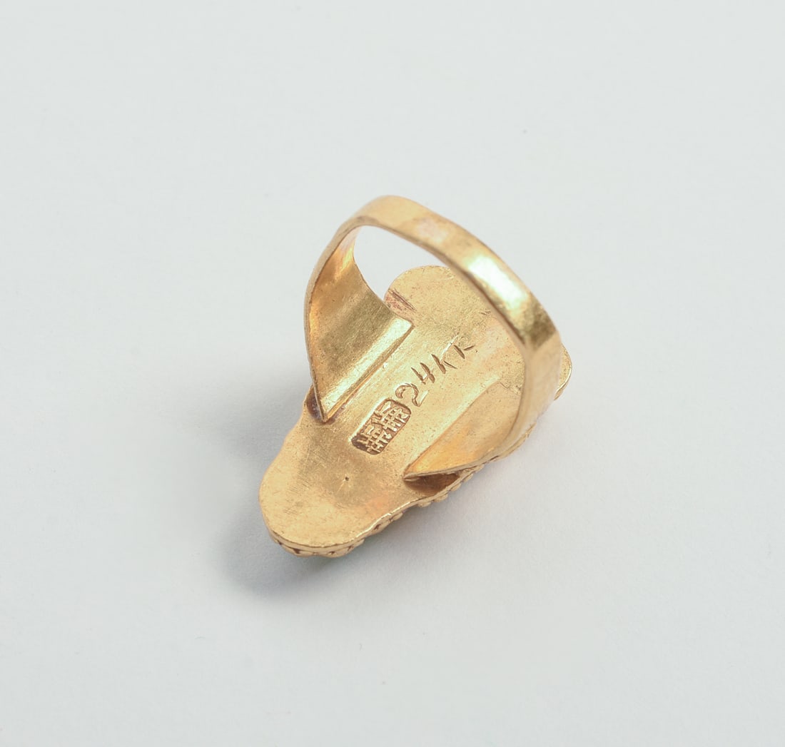 CHINESE JADE RING WITH BUDDHA. - 3