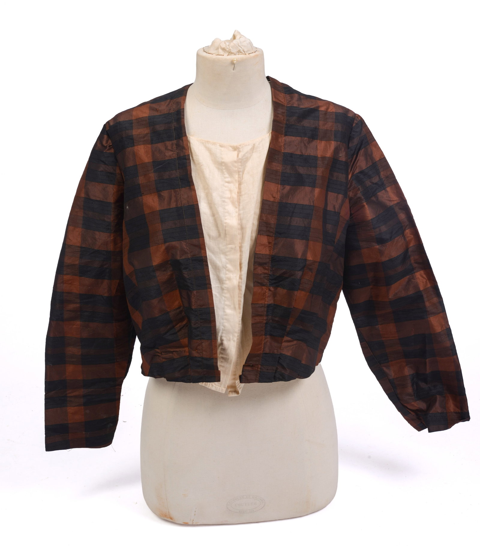 19TH CENTURY LADIES BLOUSE.: Width across shoulders 14 inches, length 17 inches.
